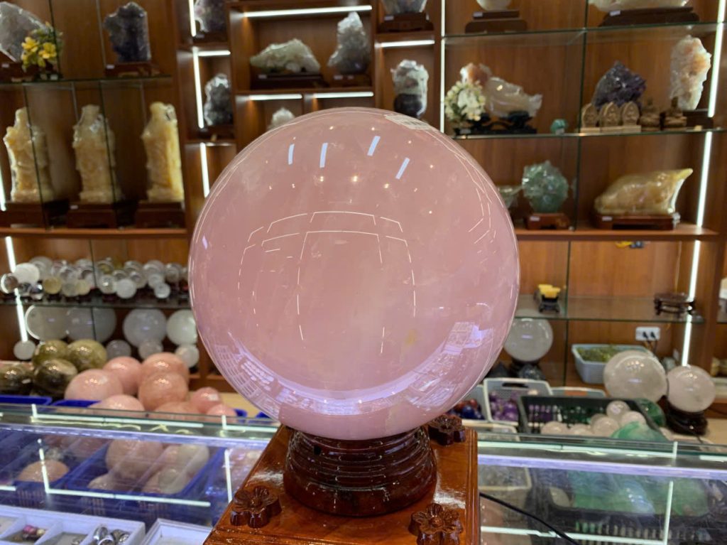 cầu đá thạch anh hồng